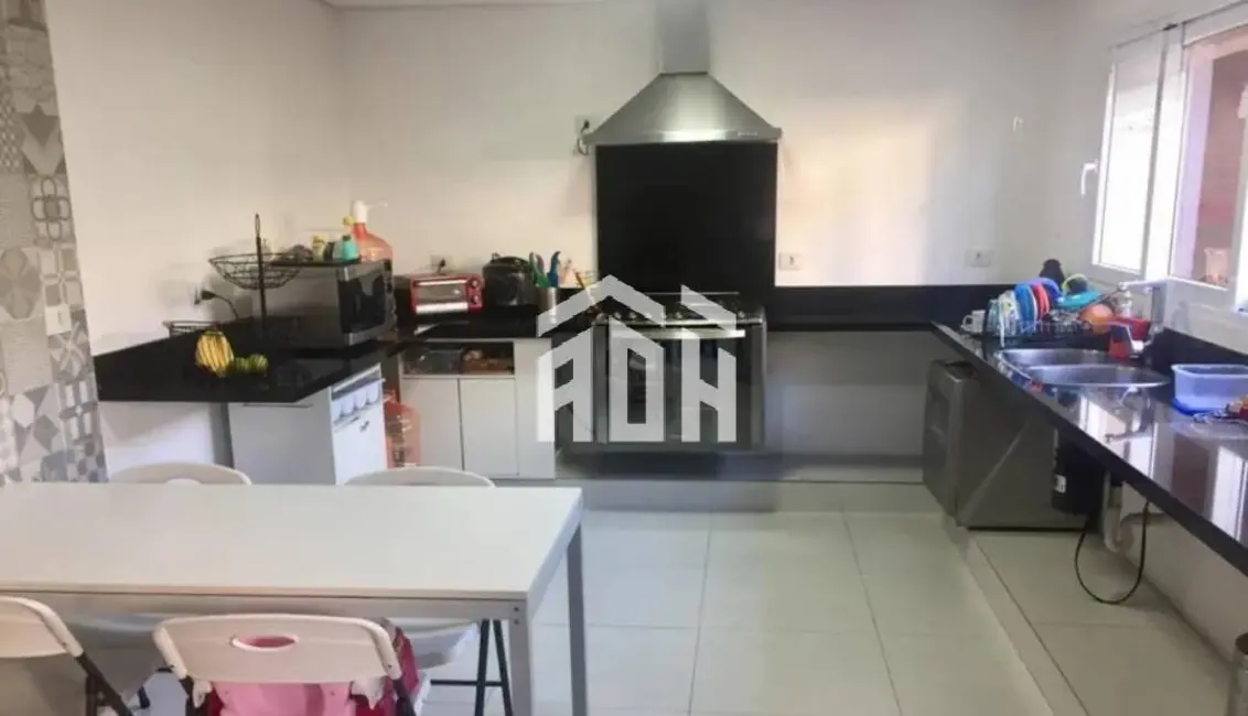 Foto 5 de Casa com 4 quartos à venda, 560m2 em Barueri - SP