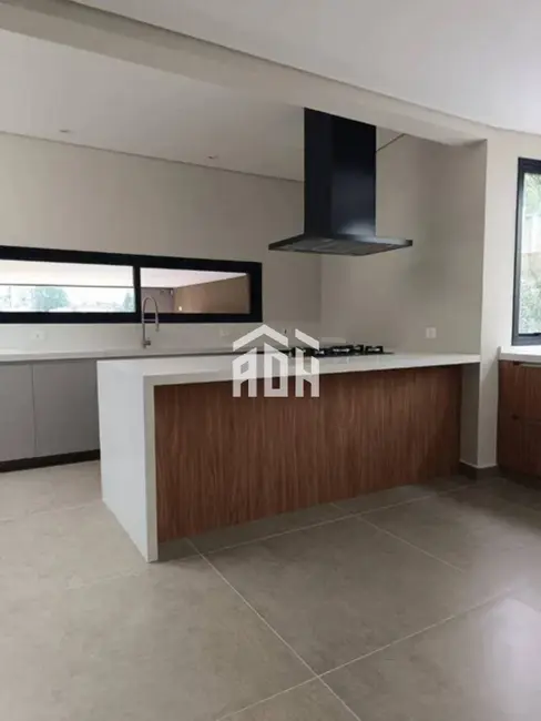 Casa com 4 quartos à venda, 603m2 em Barueri - SP - imagem 6 Foto 6 de Casa com 4 quartos à venda, 603m2 em Barueri - SP