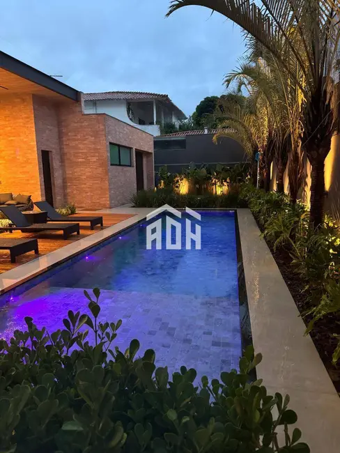 Casa com 4 quartos à venda, 840m2 em Barueri - SP - imagem 4 Foto 4 de Casa com 4 quartos à venda, 840m2 em Barueri - SP