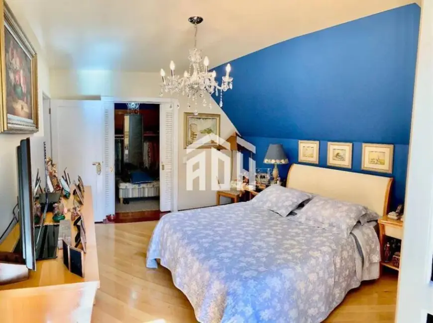 Foto 9 de Casa com 4 quartos à venda, 650m2 em Barueri - SP