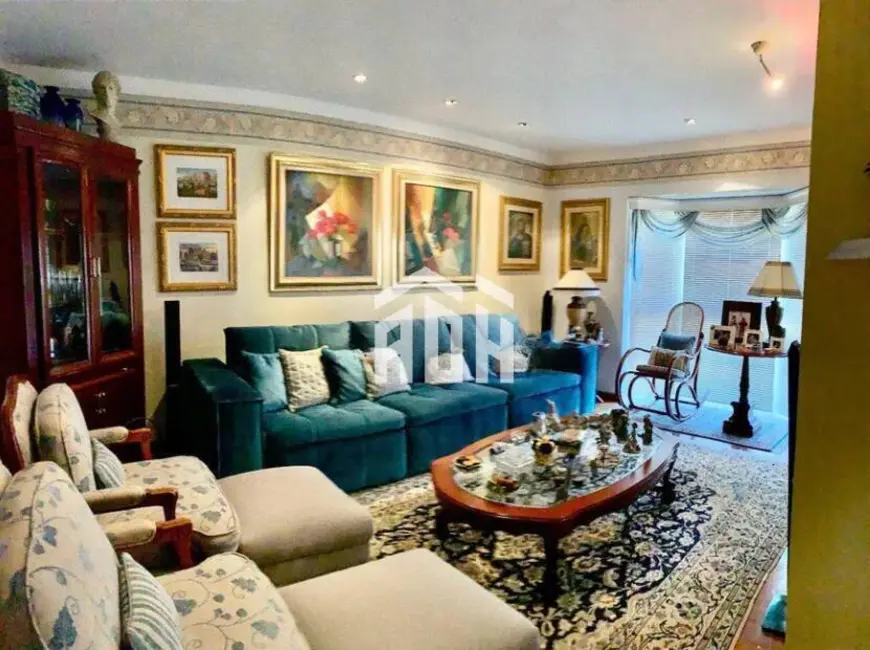 Foto 3 de Casa com 4 quartos à venda, 650m2 em Barueri - SP