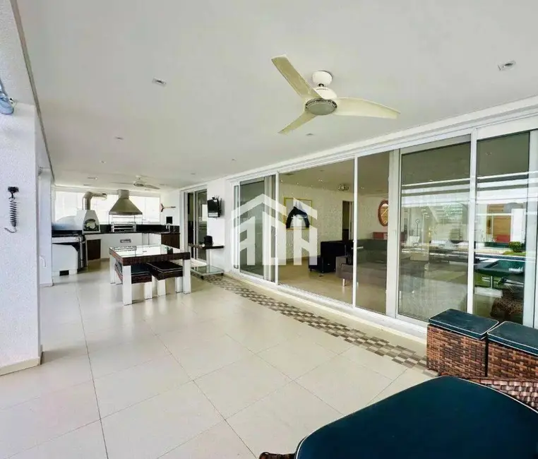 Casa com 4 quartos à venda e para alugar, 683m2 em Barueri - SP - imagem 8 Foto 8 de Casa com 4 quartos à venda e para alugar, 683m2 em Barueri - SP