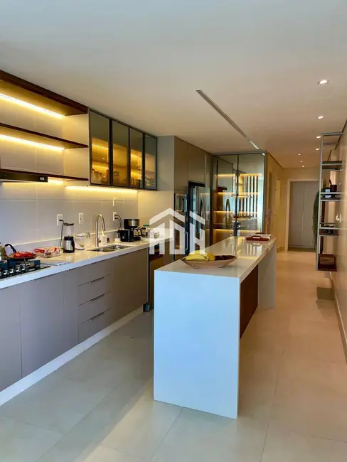 Apartamento com 4 quartos à venda, 328m2 em Barueri - SP - imagem 4 Foto 4 de Apartamento com 4 quartos à venda, 328m2 em Barueri - SP