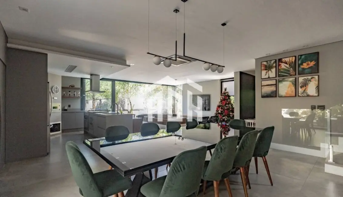 Casa com 4 quartos à venda, 445m2 em Alphaville, Santana De Parnaiba - SP - imagem 3 Foto 3 de Casa com 4 quartos à venda, 445m2 em Alphaville, Santana De Parnaiba - SP