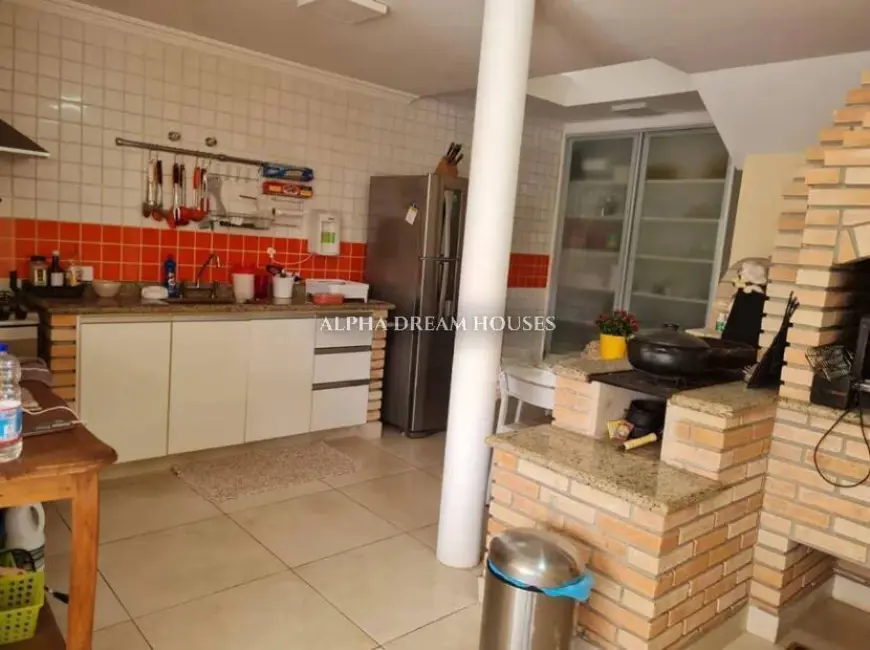 Casa com 4 quartos à venda, 500m2 em Barueri - SP - imagem 4 Foto 4 de Casa com 4 quartos à venda, 500m2 em Barueri - SP