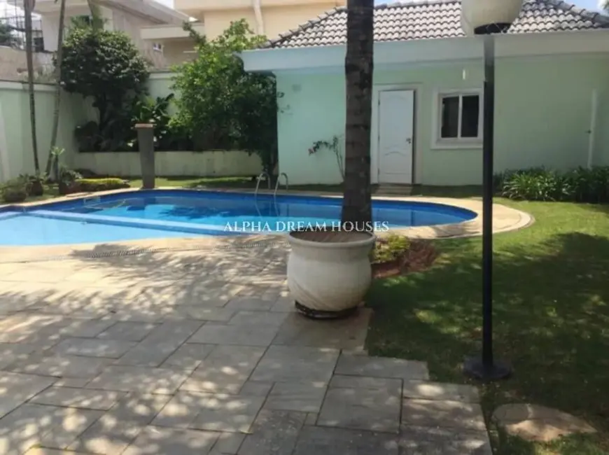 Foto 2 de Casa com 4 quartos à venda e para alugar, 600m2 em Alphaville, Santana De Parnaiba - SP