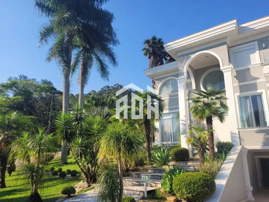 Foto 1 de Casa com 4 quartos à venda, 800m2 em Barueri - SP