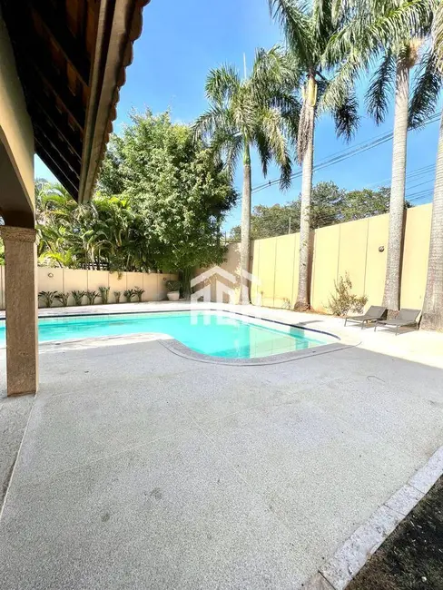 Foto 3 de Casa com 5 quartos à venda, 780m2 em Barueri - SP