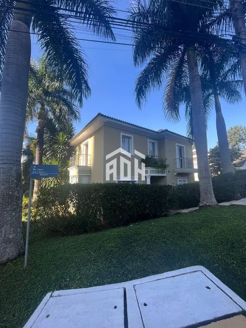 Casa com 4 quartos à venda, 500m2 em Barueri - SP - imagem 1 Foto 1 de Casa com 4 quartos à venda, 500m2 em Barueri - SP