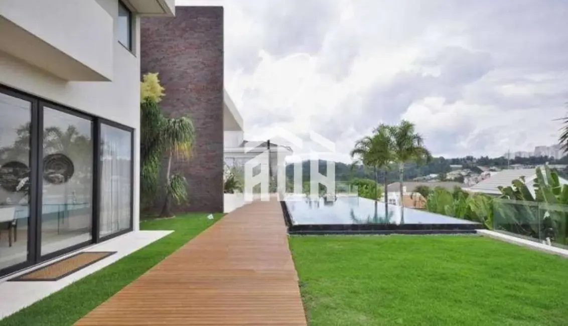Foto 2 de Casa com 5 quartos à venda, 2800m2 em Barueri - SP