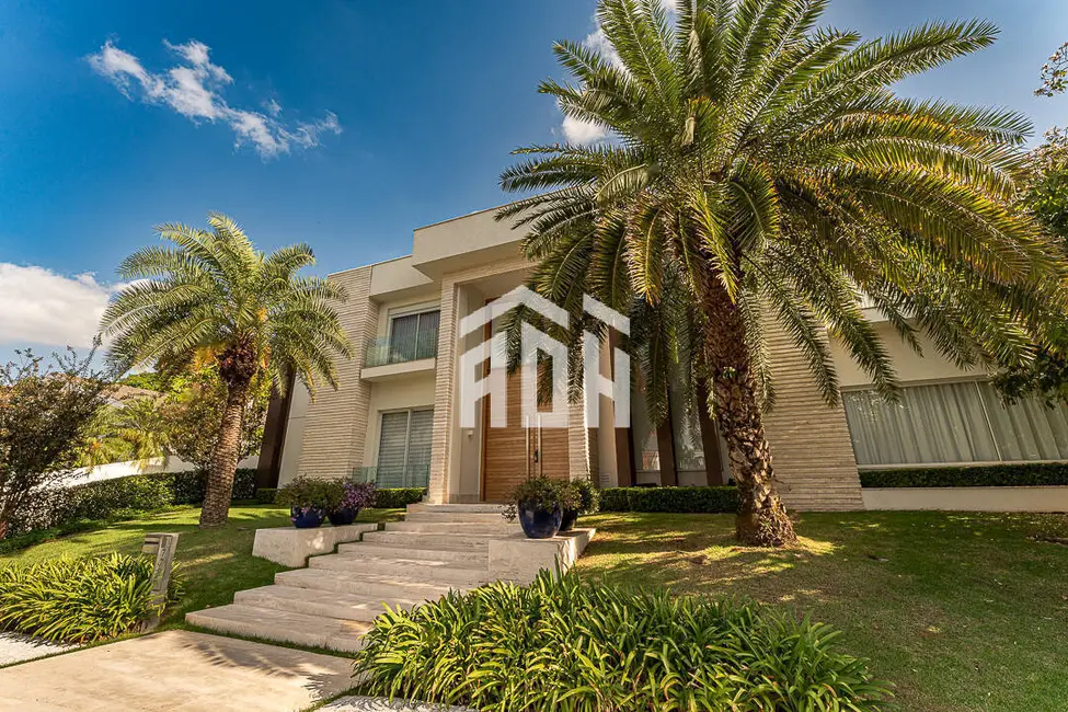 Casa com 5 quartos à venda, 1280m2 em Barueri - SP - imagem 3 Foto 3 de Casa com 5 quartos à venda, 1280m2 em Barueri - SP