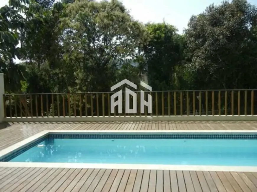 Casa com 5 quartos à venda, 459m2 em Alphaville, Santana De Parnaiba - SP - imagem 2 Foto 2 de Casa com 5 quartos à venda, 459m2 em Alphaville, Santana De Parnaiba - SP
