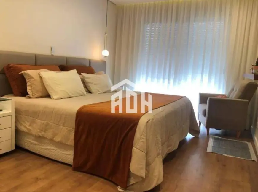 Casa com 4 quartos à venda, 424m2 em Alphaville, Santana De Parnaiba - SP - imagem 5 Foto 5 de Casa com 4 quartos à venda, 424m2 em Alphaville, Santana De Parnaiba - SP