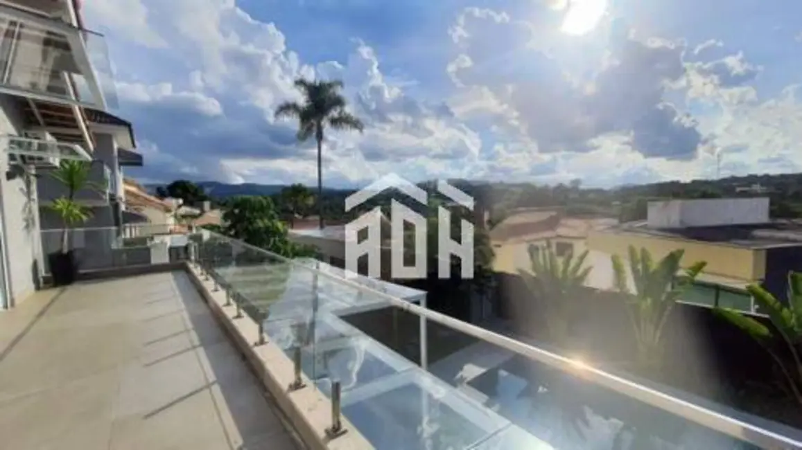Casa com 4 quartos à venda, 310m2 em Alphaville, Santana De Parnaiba - SP - imagem 4 Foto 4 de Casa com 4 quartos à venda, 310m2 em Alphaville, Santana De Parnaiba - SP