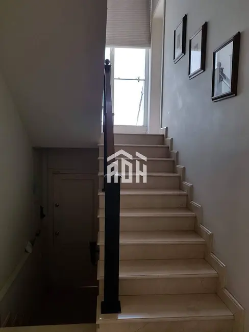 Casa com 4 quartos à venda, 490m2 em Alphaville, Santana De Parnaiba - SP - imagem 9 Foto 9 de Casa com 4 quartos à venda, 490m2 em Alphaville, Santana De Parnaiba - SP