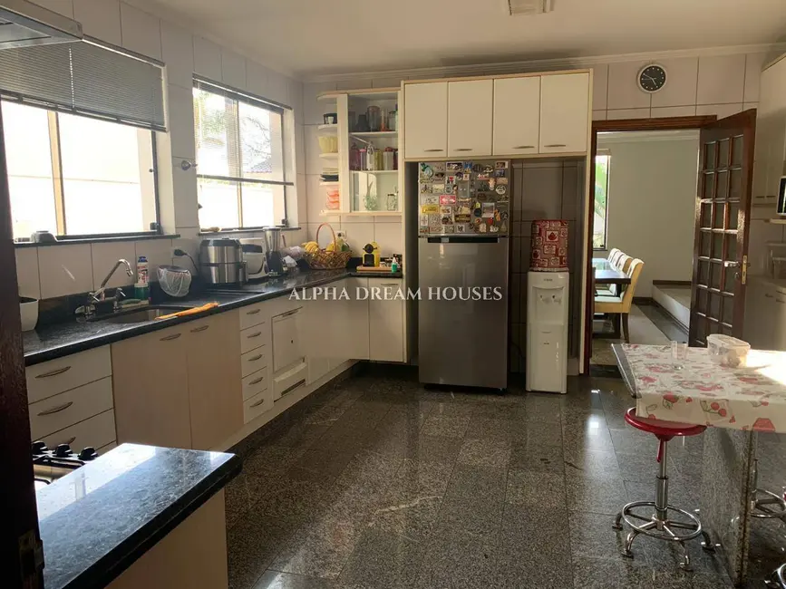 Casa com 4 quartos à venda e para alugar, 654m2 em Alphaville, Santana De Parnaiba - SP - imagem 9 Foto 9 de Casa com 4 quartos à venda e para alugar, 654m2 em Alphaville, Santana De Parnaiba - SP