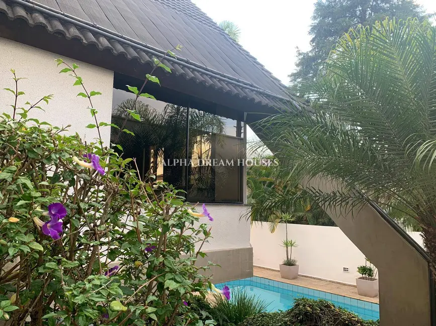 Casa com 4 quartos à venda e para alugar, 654m2 em Alphaville, Santana De Parnaiba - SP - imagem 4 Foto 4 de Casa com 4 quartos à venda e para alugar, 654m2 em Alphaville, Santana De Parnaiba - SP