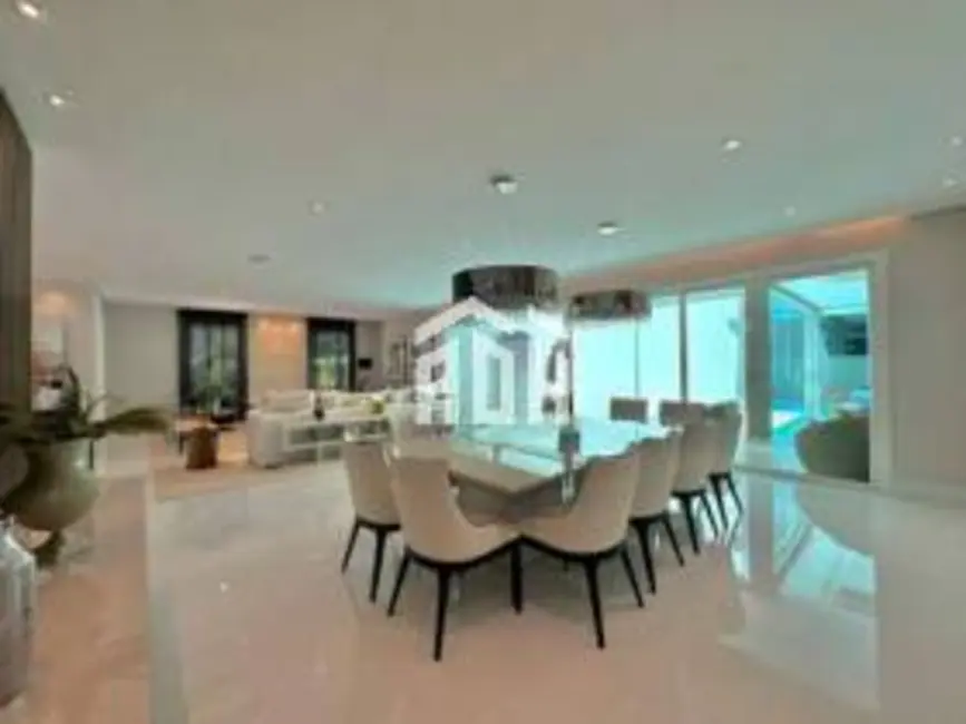 Casa com 4 quartos à venda, 680m2 em Alphaville, Santana De Parnaiba - SP - imagem 9 Foto 9 de Casa com 4 quartos à venda, 680m2 em Alphaville, Santana De Parnaiba - SP