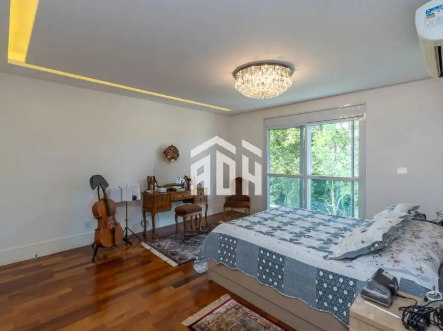 Casa com 5 quartos à venda, 487m2 em Alphaville, Santana De Parnaiba - SP - imagem 8 Foto 8 de Casa com 5 quartos à venda, 487m2 em Alphaville, Santana De Parnaiba - SP