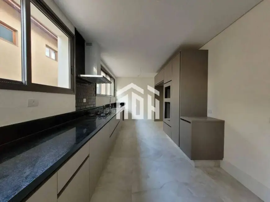 Casa com 4 quartos à venda, 500m2 em Barueri - SP - imagem 6 Foto 6 de Casa com 4 quartos à venda, 500m2 em Barueri - SP