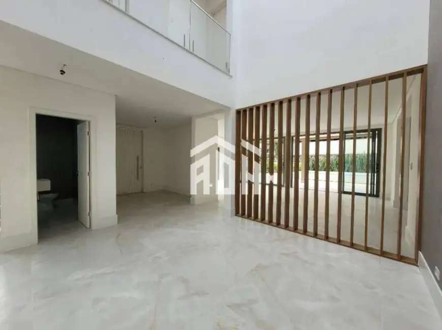 Casa com 4 quartos à venda, 500m2 em Barueri - SP - imagem 4 Foto 4 de Casa com 4 quartos à venda, 500m2 em Barueri - SP