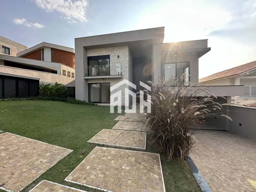 Foto 1 de Casa com 4 quartos à venda, 640m2 em Alphaville, Santana De Parnaiba - SP