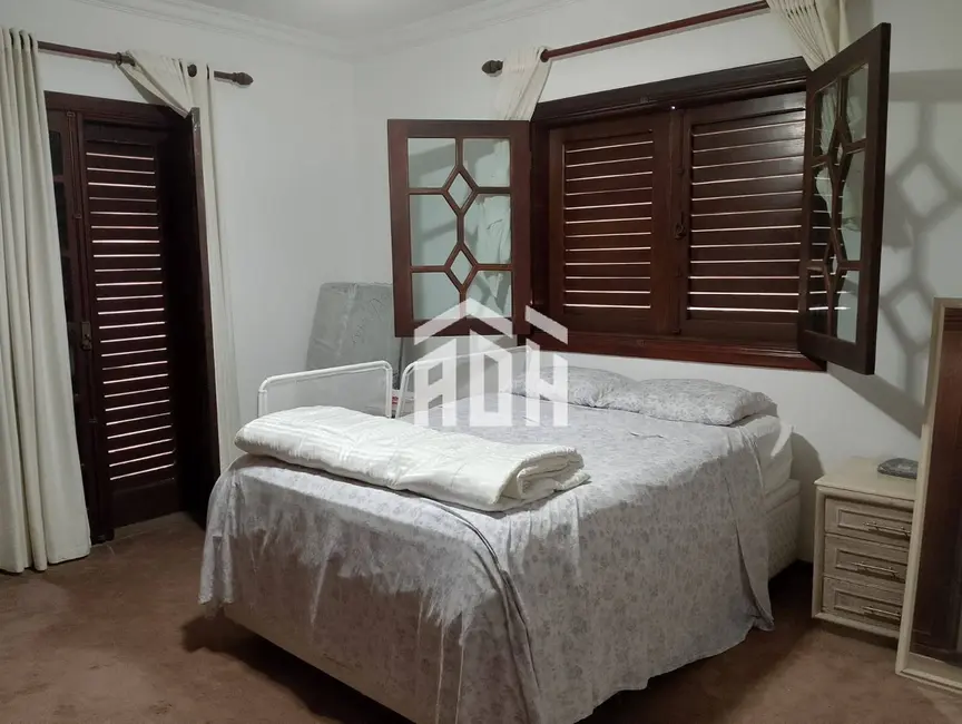 Casa com 4 quartos à venda, 830m2 em Barueri - SP - imagem 9 Foto 9 de Casa com 4 quartos à venda, 830m2 em Barueri - SP