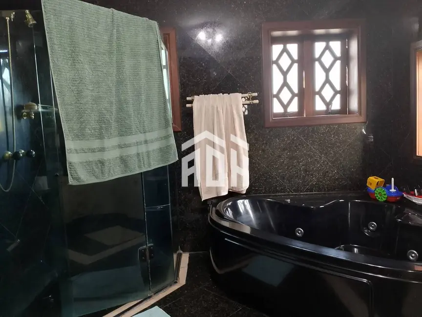 Casa com 4 quartos à venda, 830m2 em Barueri - SP - imagem 4 Foto 4 de Casa com 4 quartos à venda, 830m2 em Barueri - SP