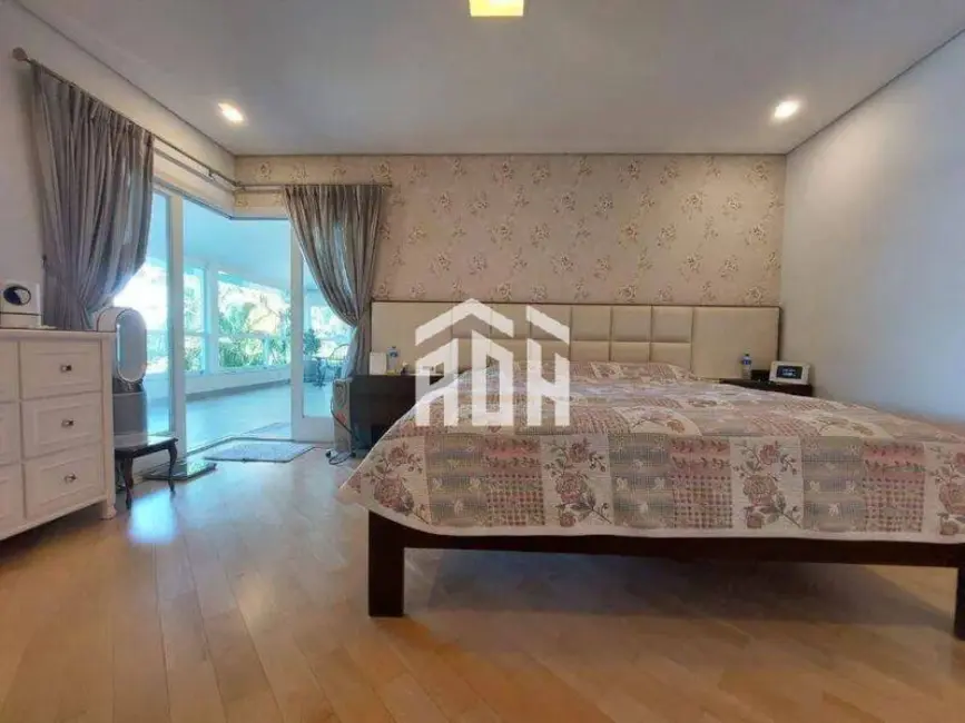 Foto 7 de Casa com 4 quartos à venda, 600m2 em Barueri - SP