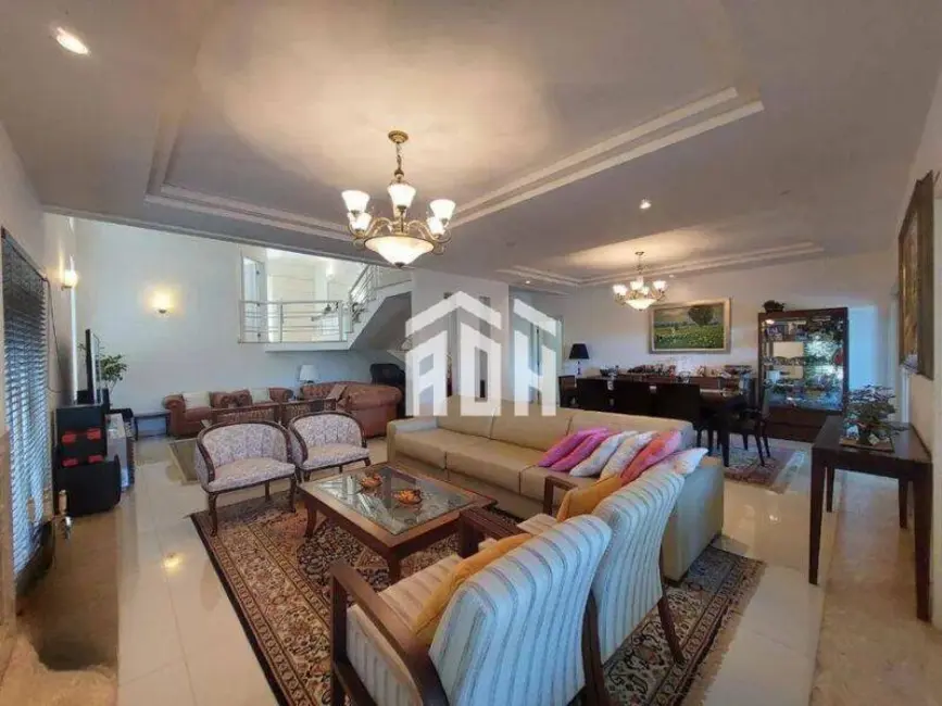 Foto 3 de Casa com 4 quartos à venda, 600m2 em Barueri - SP