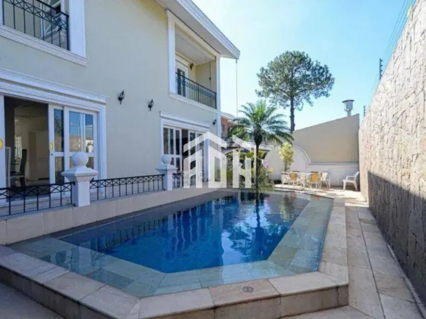 Casa com 4 quartos à venda e para alugar, 582m2 em Barueri - SP - imagem 2 Foto 2 de Casa com 4 quartos à venda e para alugar, 582m2 em Barueri - SP