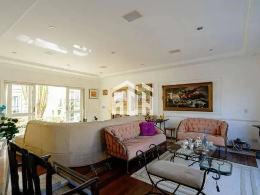 Casa com 4 quartos à venda e para alugar, 582m2 em Barueri - SP - imagem 6 Foto 6 de Casa com 4 quartos à venda e para alugar, 582m2 em Barueri - SP