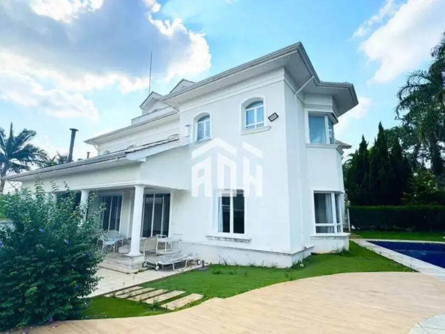 Foto 2 de Casa com 5 quartos à venda e para alugar, 843m2 em Barueri - SP