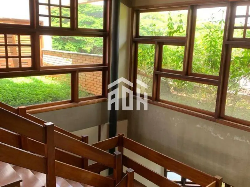 Foto 5 de Casa com 3 quartos à venda e para alugar, 720m2 em Alphaville, Santana De Parnaiba - SP