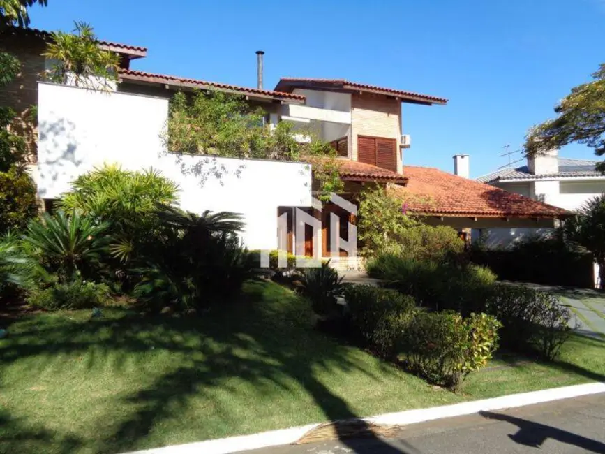 Foto 1 de Casa com 3 quartos à venda e para alugar, 720m2 em Alphaville, Santana De Parnaiba - SP