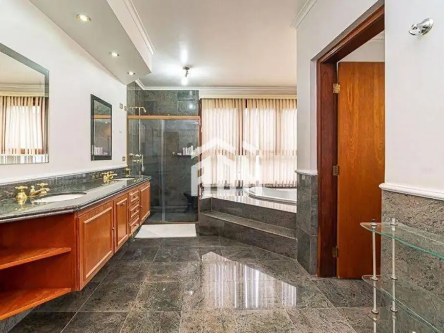 Foto 5 de Casa com 4 quartos à venda e para alugar, 640m2 em Barueri - SP