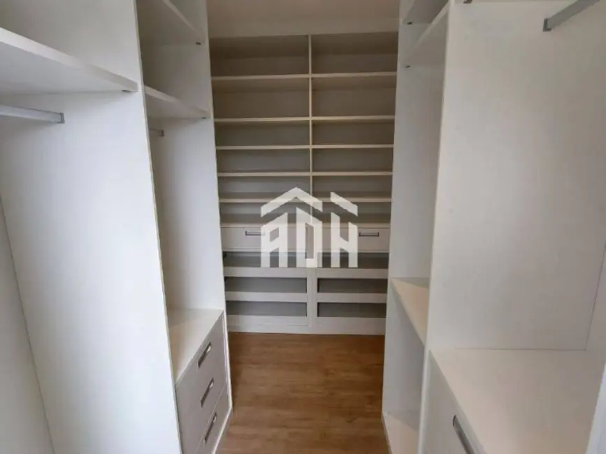 Casa com 4 quartos à venda, 562m2 em Alphaville, Santana De Parnaiba - SP - imagem 6 Foto 6 de Casa com 4 quartos à venda, 562m2 em Alphaville, Santana De Parnaiba - SP