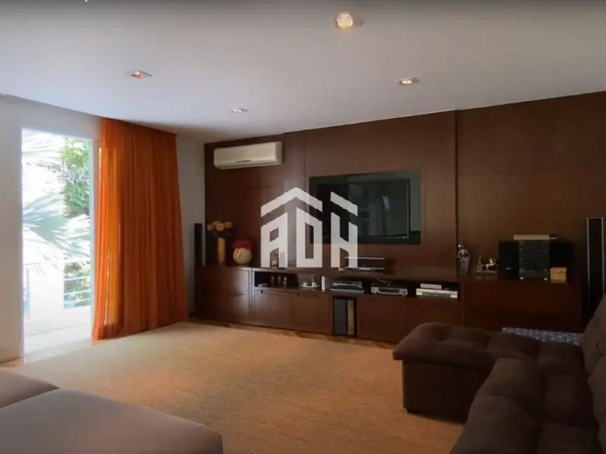 Foto 8 de Casa com 4 quartos à venda, 560m2 em Barueri - SP