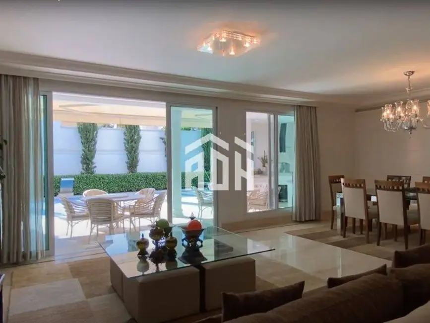 Foto 3 de Casa com 4 quartos à venda, 560m2 em Barueri - SP