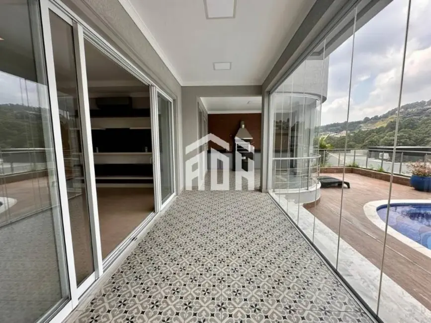 Foto 7 de Casa com 4 quartos para alugar, 420m2 em Alphaville, Santana De Parnaiba - SP