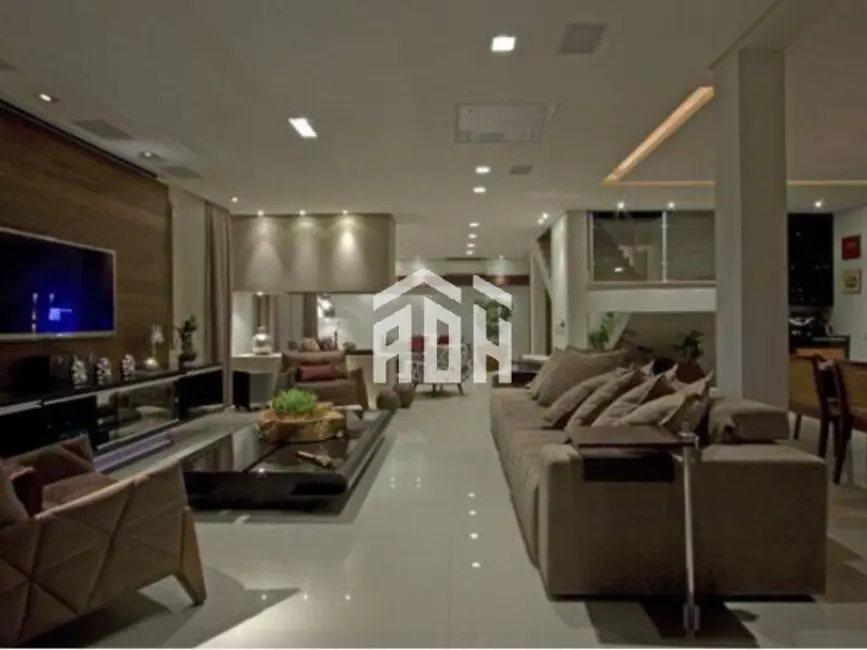 Foto 2 de Casa com 5 quartos à venda, 500m2 em Barueri - SP