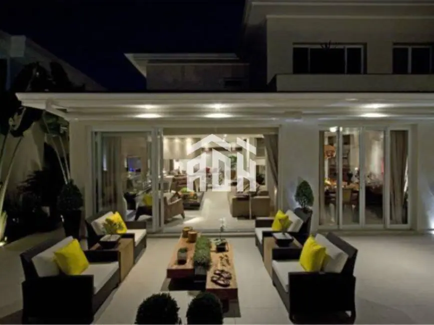 Foto 3 de Casa com 5 quartos à venda, 500m2 em Barueri - SP