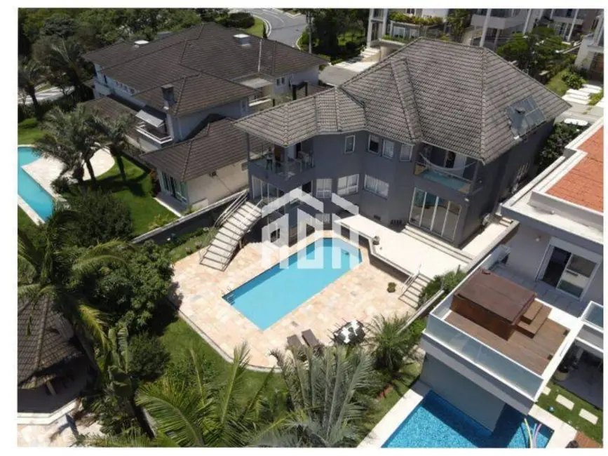 Foto 1 de Casa com 4 quartos para alugar, 620m2 em Barueri - SP