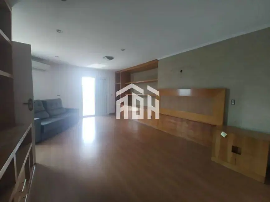 Foto 9 de Casa com 4 quartos para alugar, 620m2 em Barueri - SP