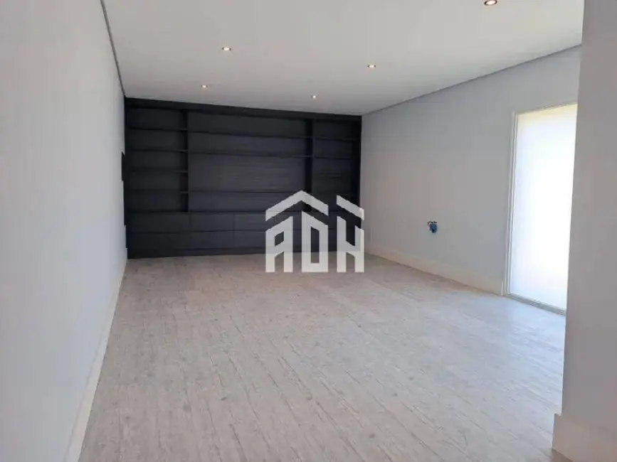 Foto 4 de Casa com 4 quartos para alugar, 4700m2 em Barueri - SP