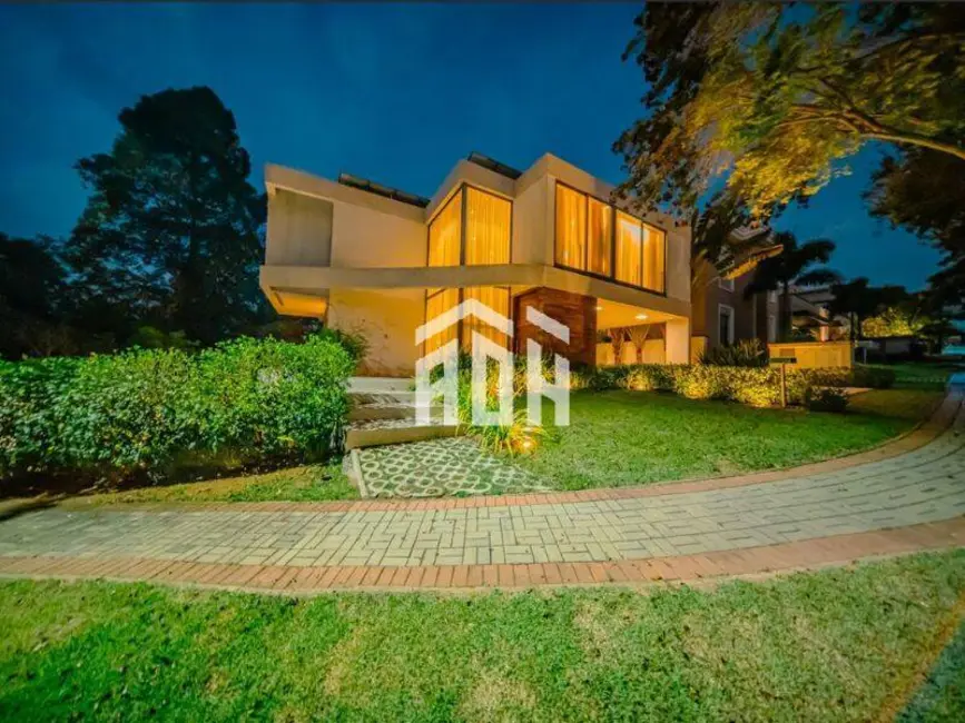 Foto 2 de Casa com 5 quartos para alugar, 500m2 em Alphaville, Santana De Parnaiba - SP