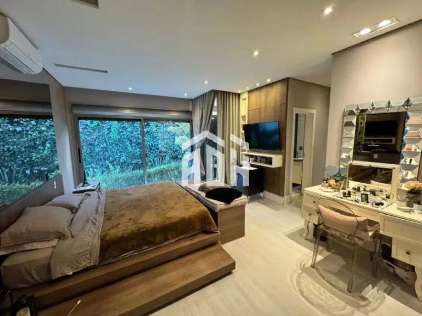 Foto 8 de Casa com 4 quartos à venda e para alugar, 302m2 em Alphaville, Santana De Parnaiba - SP