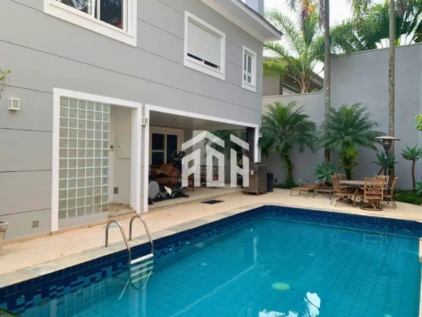 Foto 8 de Casa com 4 quartos à venda, 550m2 em Barueri - SP