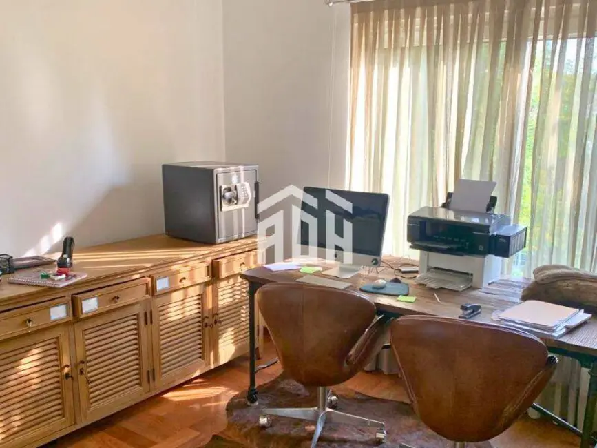 Foto 6 de Casa com 4 quartos à venda, 550m2 em Barueri - SP