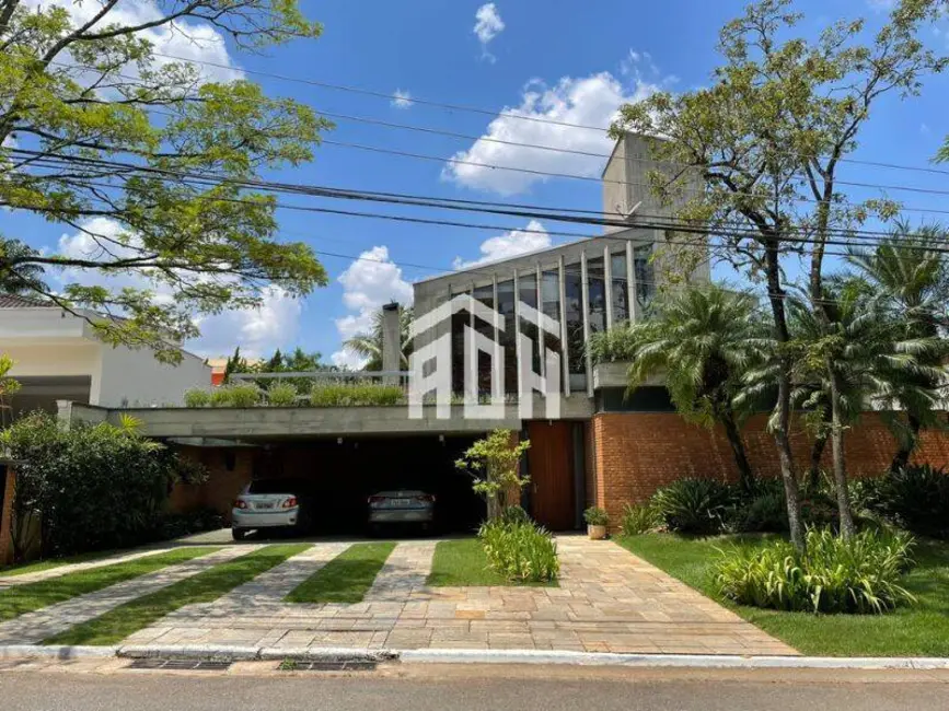 Foto 1 de Casa com 4 quartos à venda, 440m2 em Barueri - SP